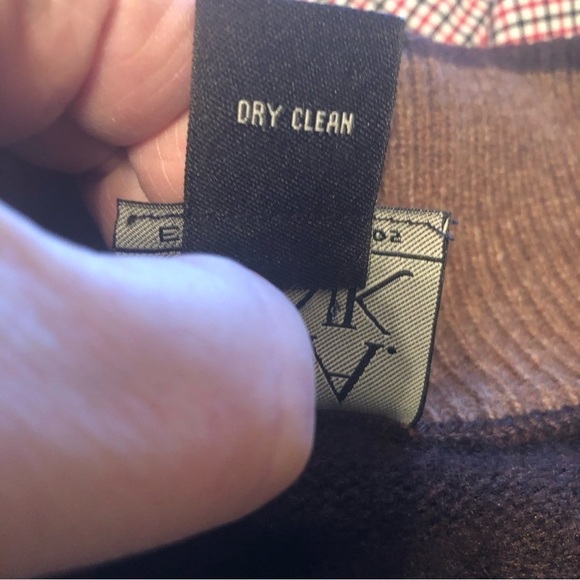 Jos.A Banks 1/4 Zip Pullover Lambswool Sweater - Picture 4 of 7